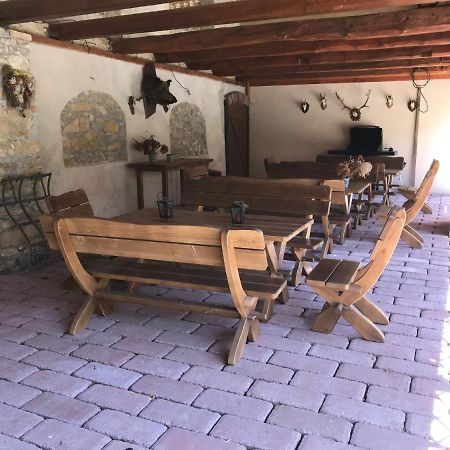 Zamecek Zdiky - Knizeci Apartman Bujanov Экстерьер фото